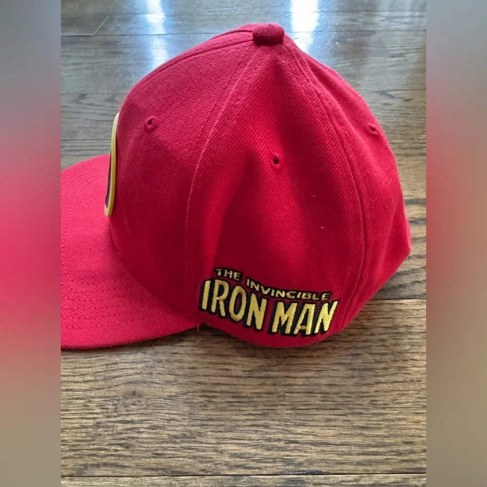 Marvel x Lids Iron Man youth SnapBack (adjustable) cap, red